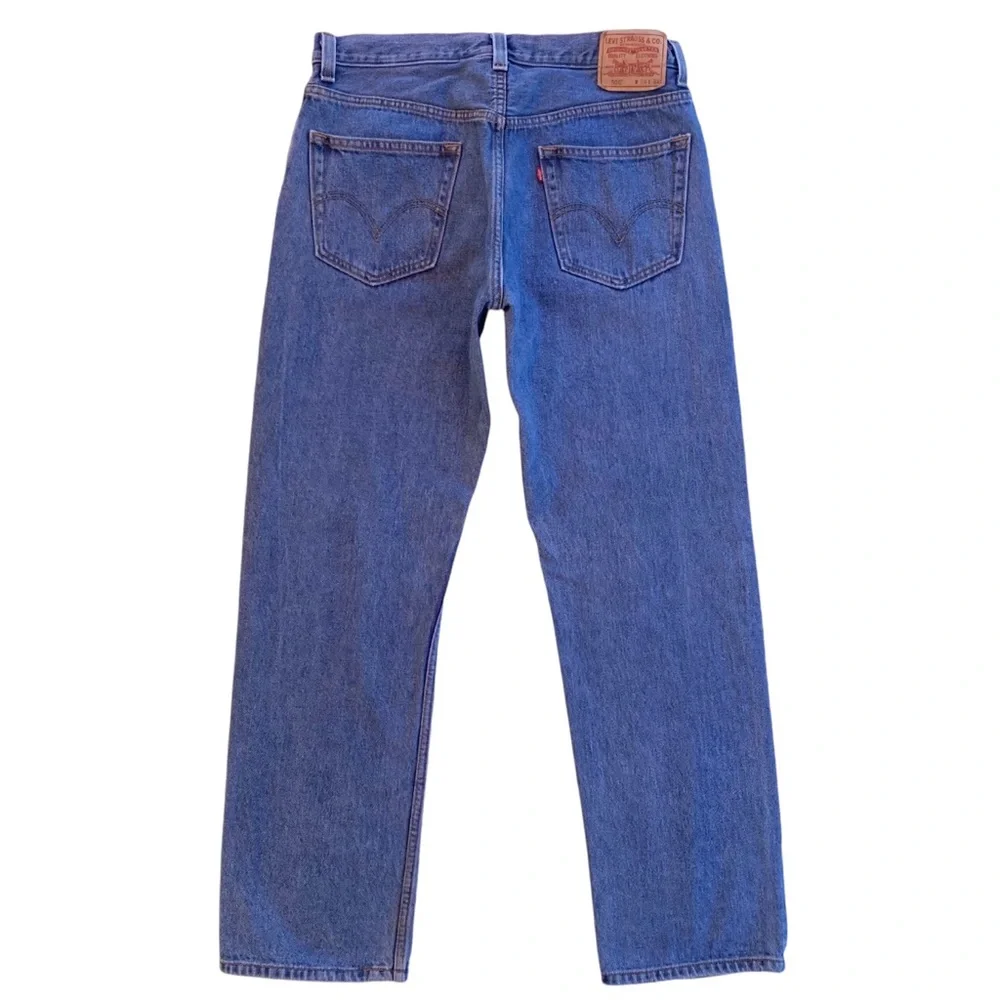 Levi’s 505 Regular Fit Medium Stonewash Denim Jeans ~ Men’s 34/32